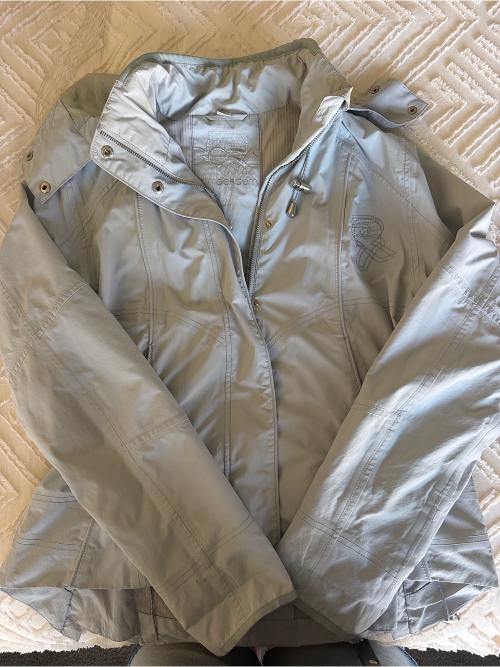 Gersemi Light Gray Women’s Jacket with removable Hood